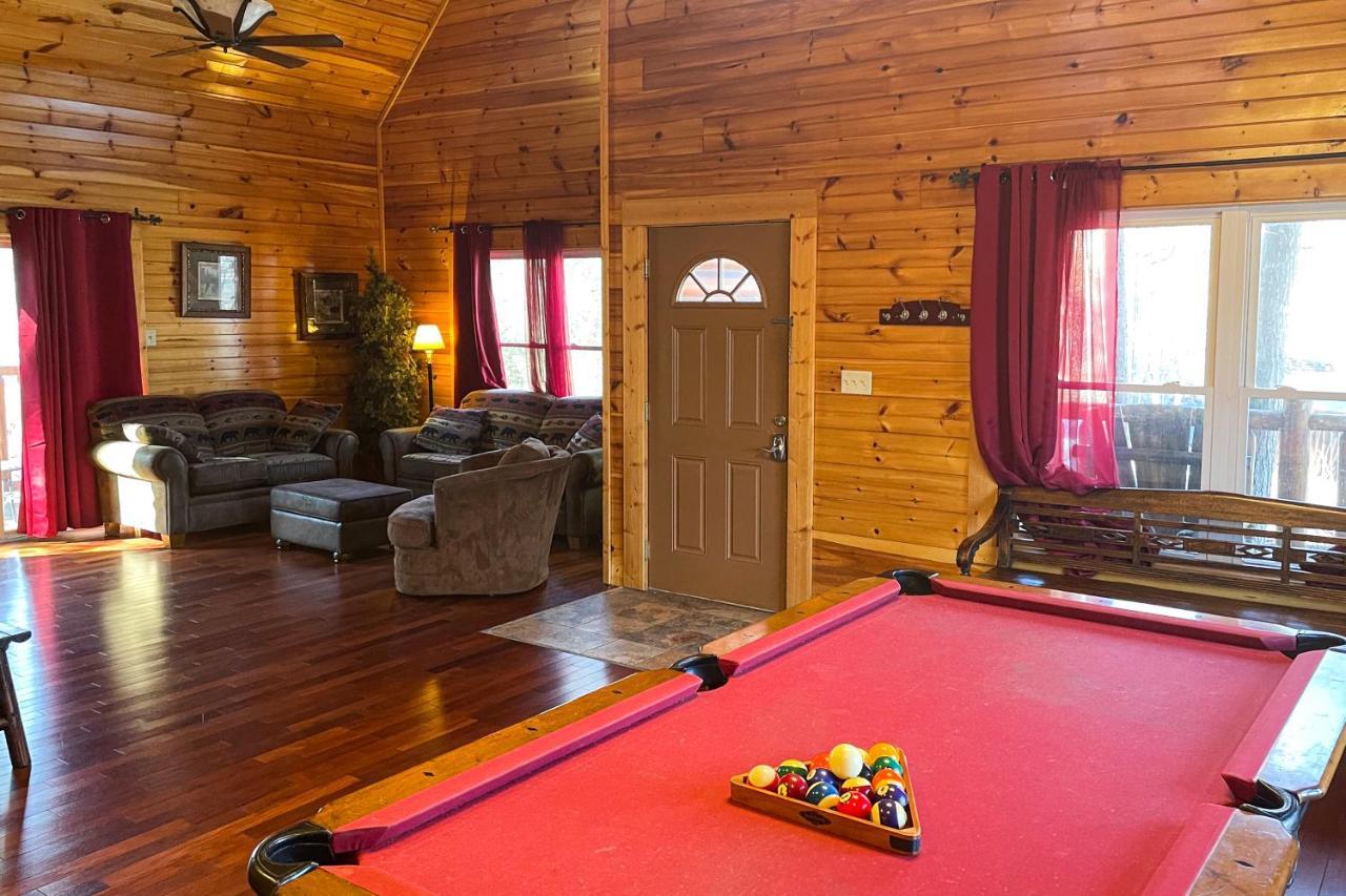 Black Bear Hideaway Cabin Гатлинбург Экстерьер фото